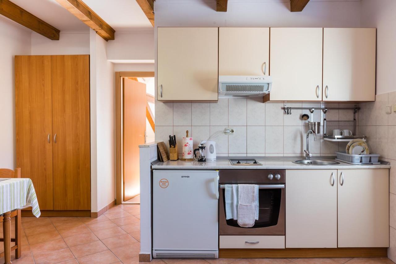 Eco Apartments Kate Sudurad Eksteriør billede